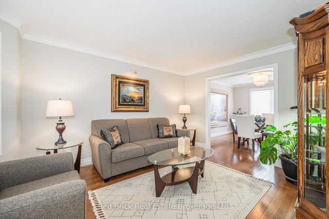 28 Bathgate Dr, House detached with 4 bedrooms, 4 bathrooms and 4 parking in Guelph ON | Image 40