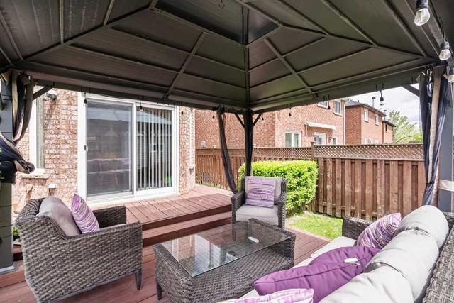 3080 Bayberry Dr, House detached with 4 bedrooms, 2 bathrooms and 4 parking in Mississauga ON | Image 24