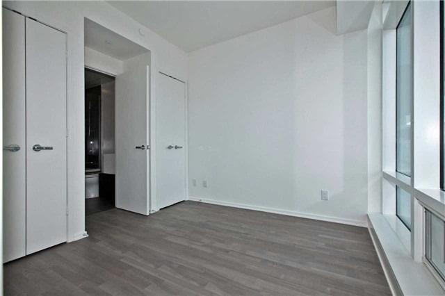1101 - 1 Bloor St E, Condo with 2 bedrooms, 2 bathrooms and 1 parking in Toronto ON | Image 12