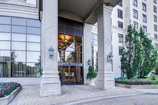 1704 - 9245 Jane St, Condo with 4 bedrooms, 4 bathrooms and 2 parking in Vaughan ON | Image 2