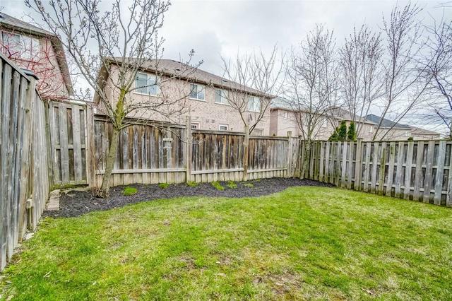 132 Beaverbrook Cres, House detached with 3 bedrooms, 3 bathrooms and 3 parking in Vaughan ON | Image 31