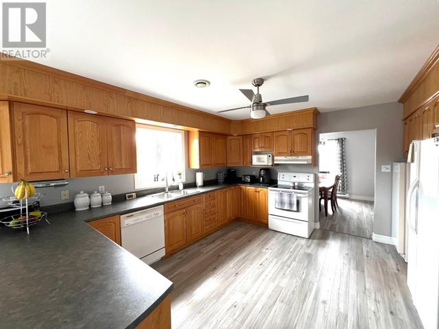 27 Sacreys Road, House detached with 3 bedrooms, 2 bathrooms and null parking in Botwood NL | Image 29