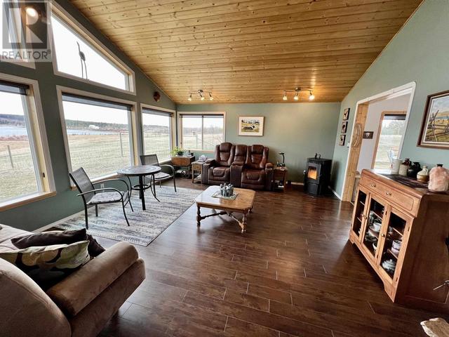 5028 Abel Lake Road, House detached with 3 bedrooms, 2 bathrooms and null parking in Cariboo G BC | Image 13