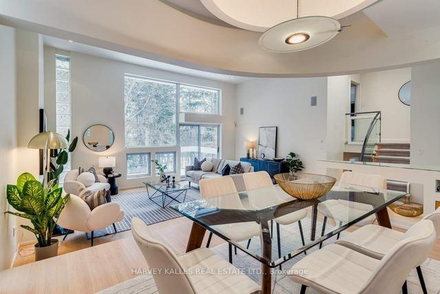 11 Saguenay Ave, House detached with 4 bedrooms, 4 bathrooms and 8 parking in Toronto ON | Image 4
