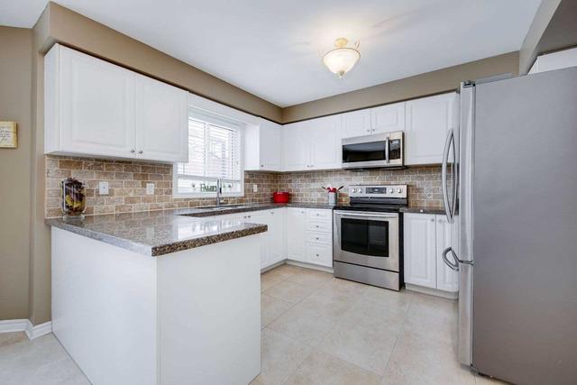 9 Sumac St, House detached with 4 bedrooms, 4 bathrooms and 6 parking in Barrie ON | Image 10