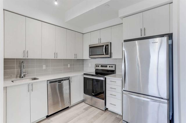 1505 - 3121 Sheppard Ave E, Condo with 2 bedrooms, 2 bathrooms and 1 parking in Toronto ON | Image 2