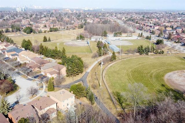 3535 Kelso Cres, House detached with 4 bedrooms, 4 bathrooms and 6 parking in Mississauga ON | Image 33