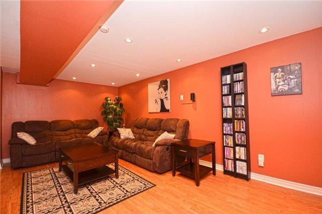 86 Castle Park Blvd, House semidetached with 3 bedrooms, 3 bathrooms and 2 parking in Vaughan ON | Image 16
