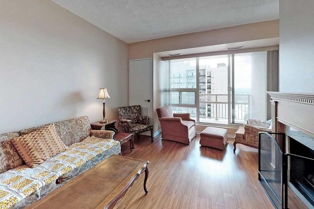 1403 - 1359 White Oaks Blvd, Condo with 3 bedrooms, 2 bathrooms and 1 parking in Oakville ON | Image 4