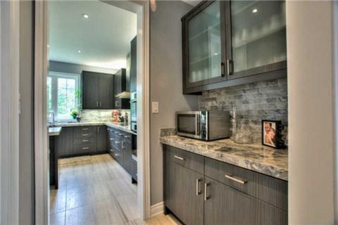 121 Royal West Dr, House detached with 4 bedrooms, 4 bathrooms and 4 parking in Brampton ON | Image 7