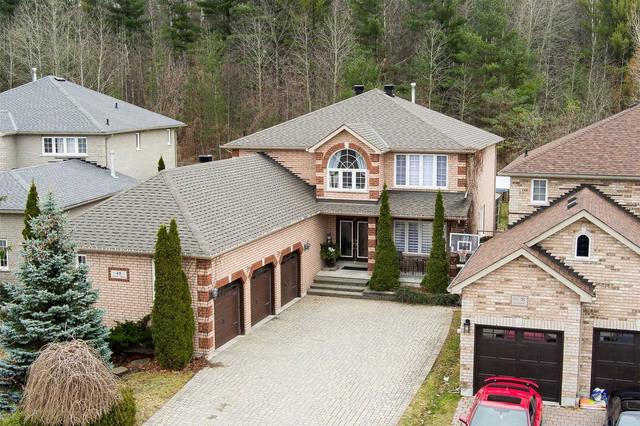 49 Silver Tr, House detached with 4 bedrooms, 4 bathrooms and 7 parking in Barrie ON | Card Image