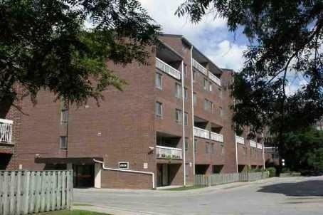 501 - 4064 Lawrence Ave E, Condo with 2 bedrooms, 1 bathrooms and 1 parking in Toronto ON | Image 1