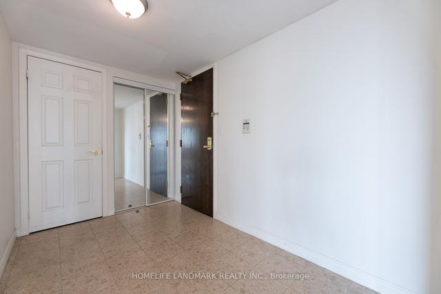 2905 - 18 Spring Garden Ave, Condo with 2 bedrooms, 2 bathrooms and 1 parking in Toronto ON | Image 4