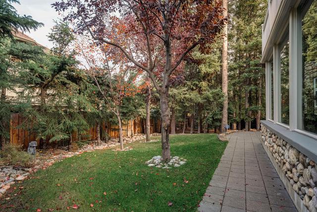 107 Lougheed Circle, House detached with 4 bedrooms, 3 bathrooms and 4 parking in Banff AB | Image 46