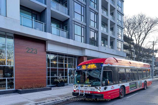 703 - 223 St Clair Ave W, Condo with 2 bedrooms, 2 bathrooms and 1 parking in Toronto ON | Image 23