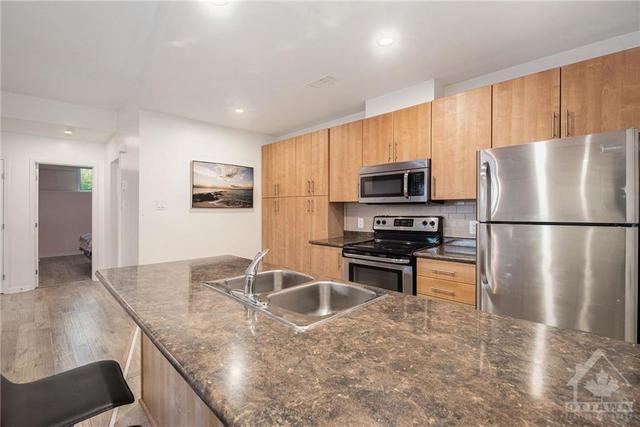 120 Sternes Private, Condo with 2 bedrooms, 2 bathrooms and 2 parking in Ottawa ON | Image 6