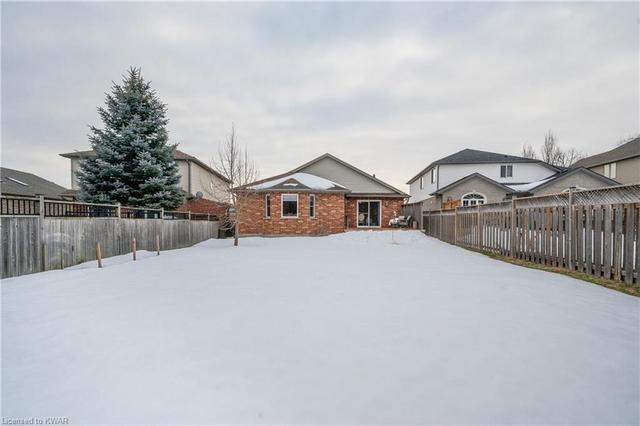 628 Chesapeake Drive, House detached with 3 bedrooms, 3 bathrooms and 4 parking in Waterloo ON | Image 40