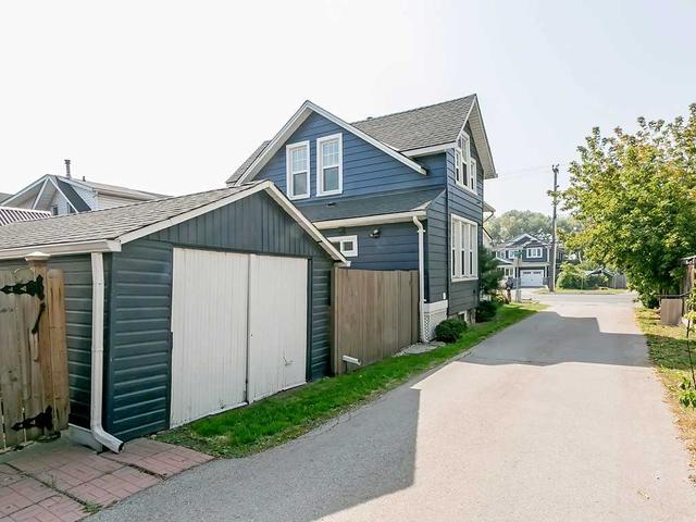313 Beach Blvd, House detached with 3 bedrooms, 2 bathrooms and 5 parking in Hamilton ON | Image 14