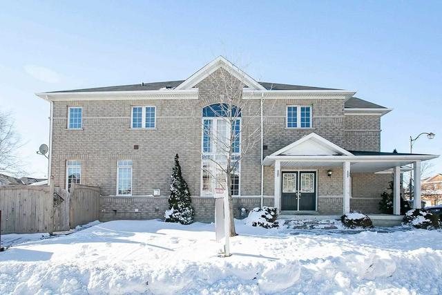 2 Deepcoral Crt, House semidetached with 3 bedrooms, 4 bathrooms and 4 parking in Brampton ON | Image 12