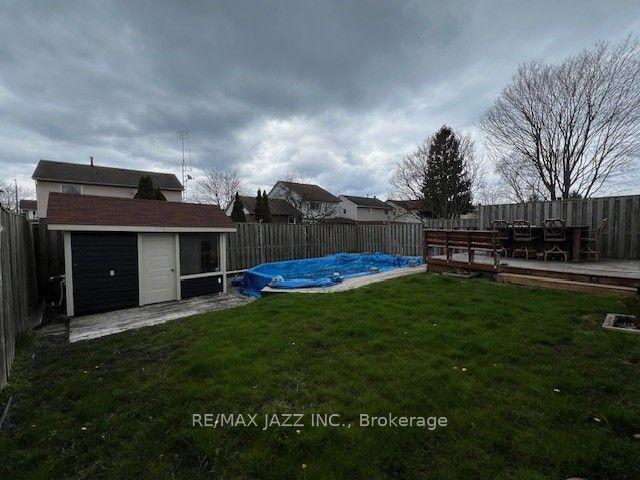 60 Brooksbank Cres, House detached with 2 bedrooms, 2 bathrooms and 3 parking in Ajax ON | Image 5
