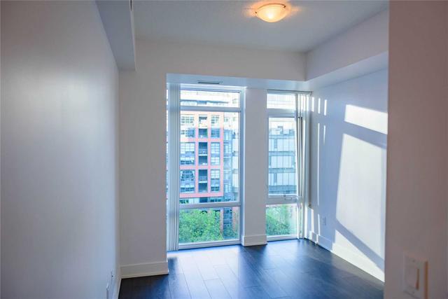 1522 - 525 Adelaide St W, Condo with 2 bedrooms, 2 bathrooms and 1 parking in Toronto ON | Image 16