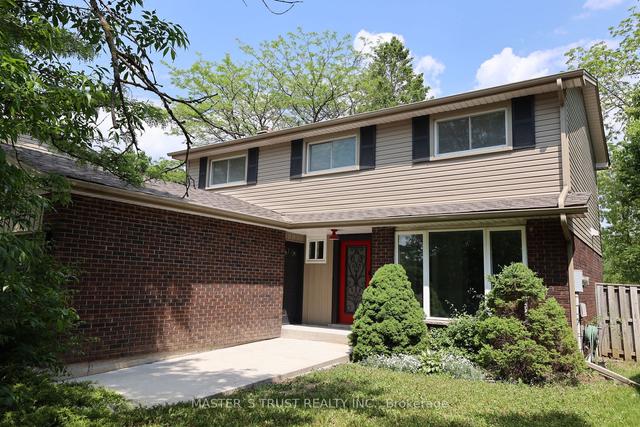 6 Kron Dr S, House detached with 4 bedrooms, 4 bathrooms and 4 parking in Guelph ON | Image 12