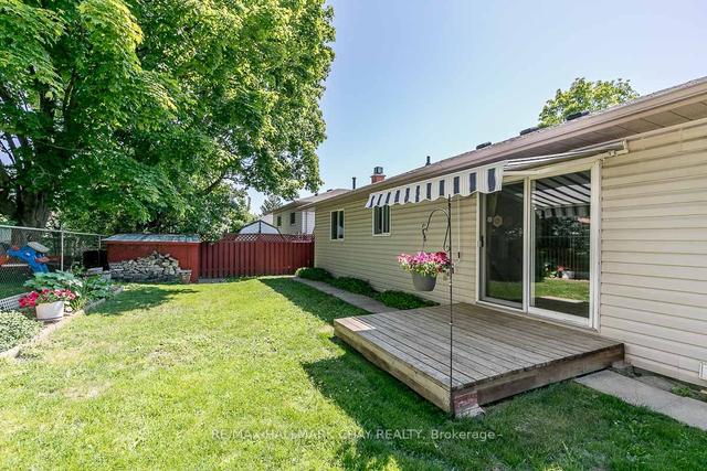 32 Patricia Ave, House detached with 3 bedrooms, 2 bathrooms and 6 parking in Barrie ON | Image 29