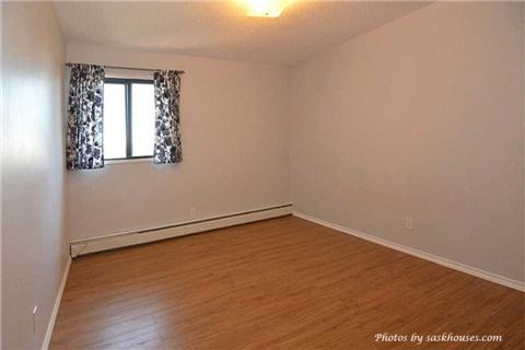 305 - 311 Tait Cres, Condo with 2 bedrooms, 1 bathrooms and 1 parking in Saskatoon SK | Image 10