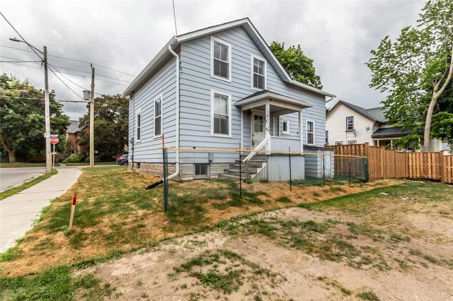 170 Waterloo St, House detached with 4 bedrooms, 2 bathrooms and 4 parking in Kitchener ON | Image 25
