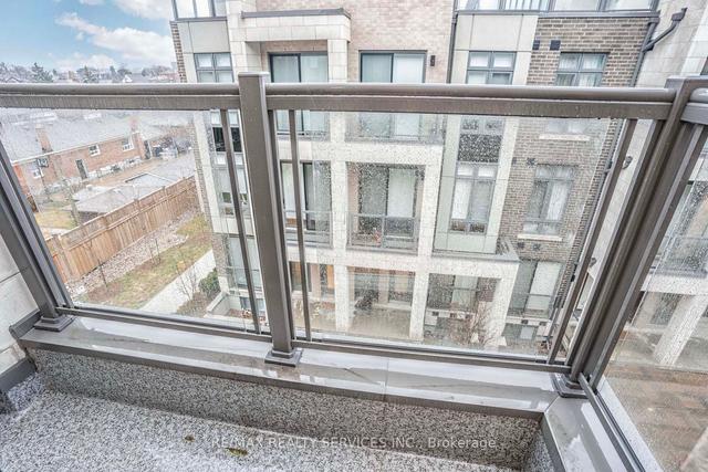 28 - 715 Lawrence Ave W, Townhouse with 2 bedrooms, 2 bathrooms and 1 parking in Toronto ON | Image 7
