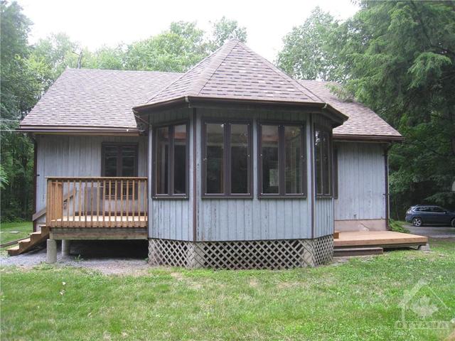 2394 County Road 43 Road, House detached with 4 bedrooms, 3 bathrooms and 8 parking in North Grenville ON | Image 19