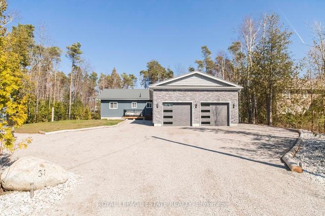 31 Pine Forest Dr, House detached with 3 bedrooms, 2 bathrooms and 10 parking in South Bruce Peninsula ON | Image 12