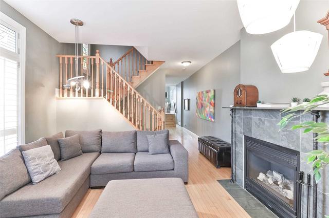 866 Pape Ave, House attached with 3 bedrooms, 4 bathrooms and 2 parking in Toronto ON | Image 31