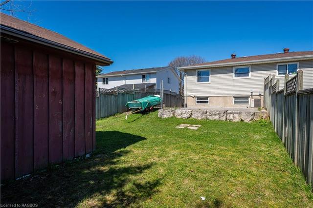 656 Barnes Avenue, House semidetached with 5 bedrooms, 2 bathrooms and 3 parking in Saugeen Shores ON | Image 33
