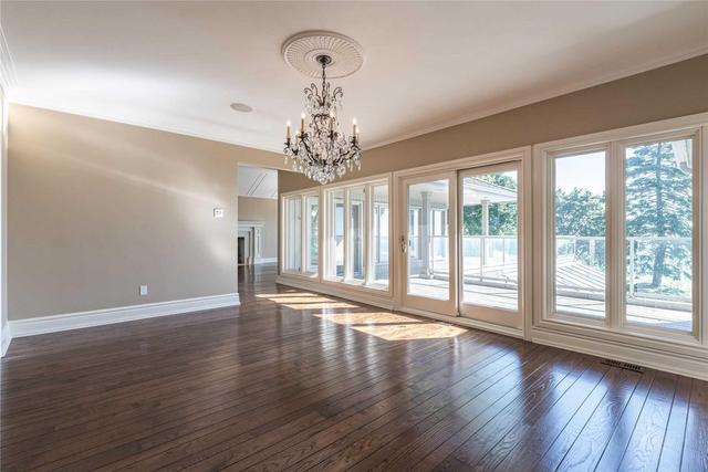 929 Crozier Crt, House detached with 4 bedrooms, 4 bathrooms and 10 parking in Mississauga ON | Image 14
