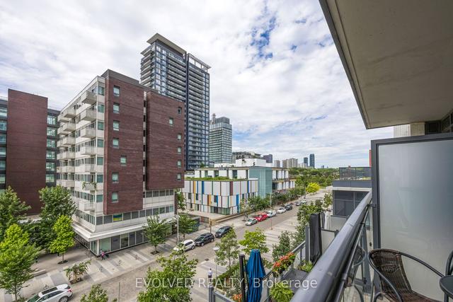 527 - 55 Regent Park Blvd, Condo with 2 bedrooms, 2 bathrooms and 1 parking in Toronto ON | Image 9