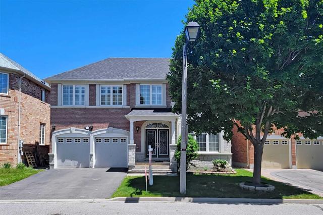 27 Baintree St, House detached with 4 bedrooms, 3 bathrooms and 4 parking in Markham ON | Card Image