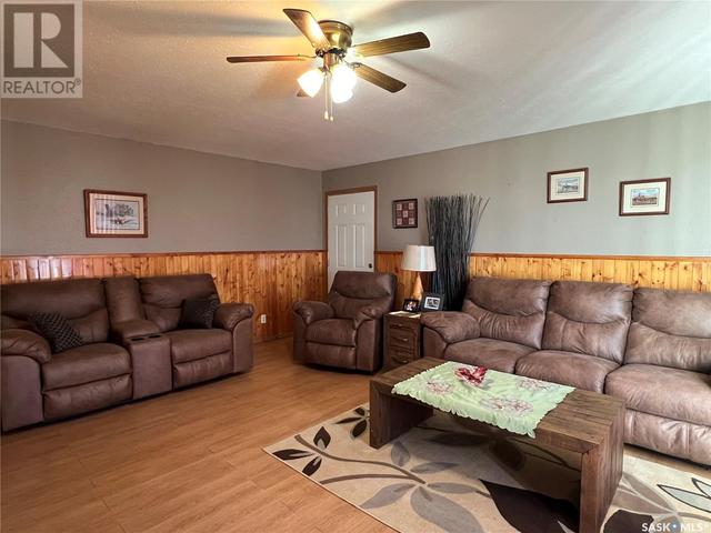9km West Of Makwa, House detached with 5 bedrooms, 4 bathrooms and null parking in Loon Lake No. 561 SK | Image 13