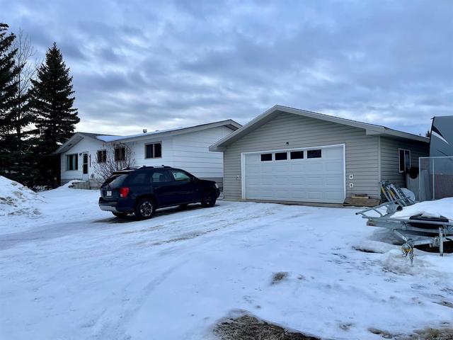 1028 10a Avenue Se, House detached with 2 bedrooms, 1 bathrooms and 7 parking in Slave Lake AB | Image 13