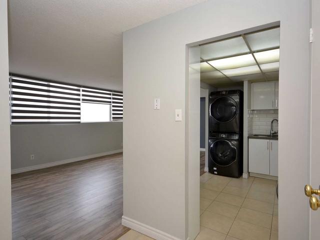 1907 - 3700 Kaneff Cres, Condo with 2 bedrooms, 2 bathrooms and 1 parking in Mississauga ON | Image 38