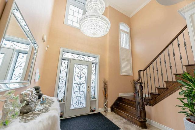 8 Orangeblossom Tr, House detached with 4 bedrooms, 6 bathrooms and 6 parking in Brampton ON | Image 35