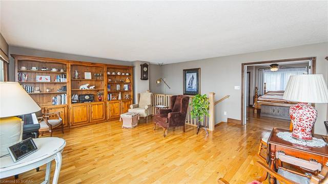 2477 Champlain Road, House detached with 3 bedrooms, 2 bathrooms and 11 parking in Tiny ON | Image 39