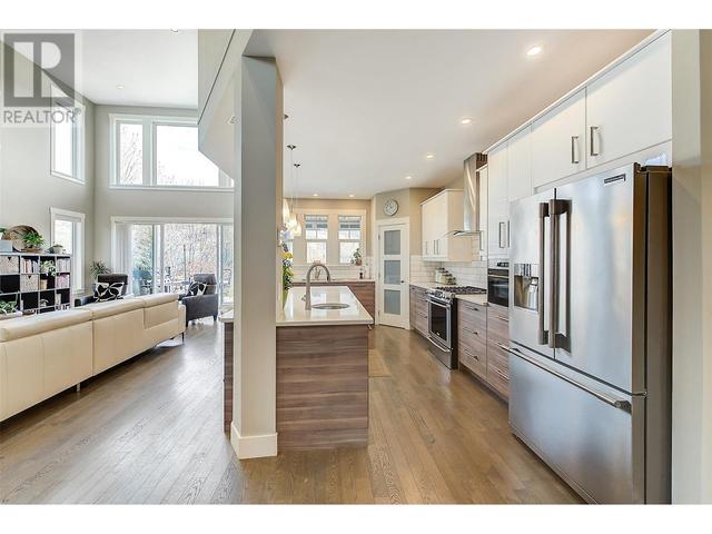 333 Prestwick Street, House detached with 6 bedrooms, 4 bathrooms and 6 parking in Kelowna BC | Image 30