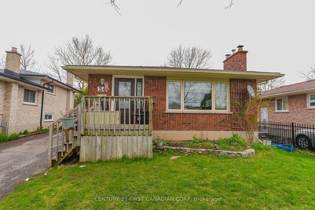 34 Ponderosa Cres, House detached with 2 bedrooms, 2 bathrooms and 4 parking in London ON | Image 12