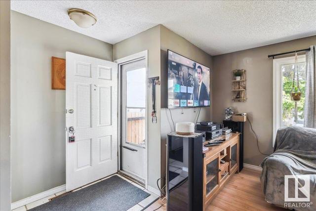 4132 36 St Nw, House detached with 3 bedrooms, 1 bathrooms and null parking in Edmonton AB | Image 6