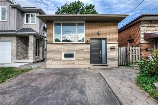 449 Paling Ave, House detached with 3 bedrooms, 2 bathrooms and 2 parking in Hamilton ON | Image 1