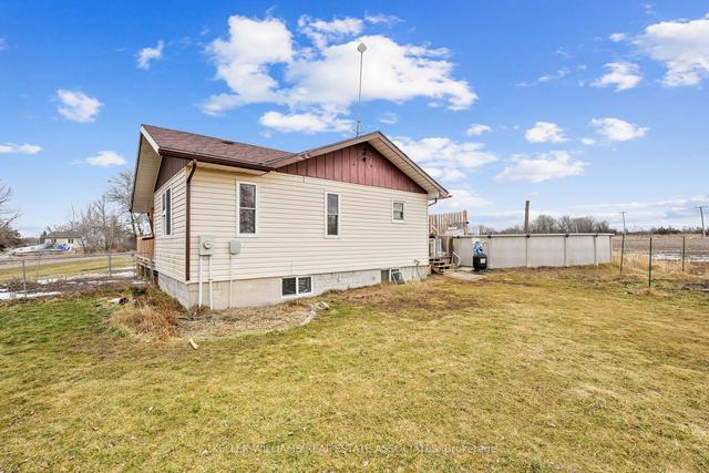 16 Catherine St, House detached with 2 bedrooms, 1 bathrooms and 4 parking in Tyendinaga ON | Image 9