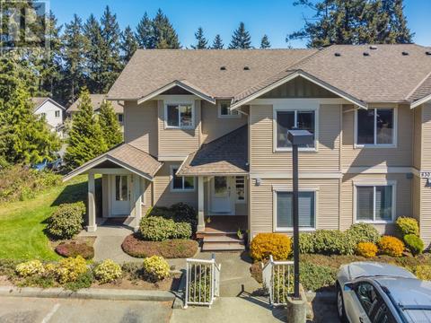 200 - 830 Varsity Way, House attached with 3 bedrooms, 2 bathrooms and 2 parking in Nanaimo BC | Card Image