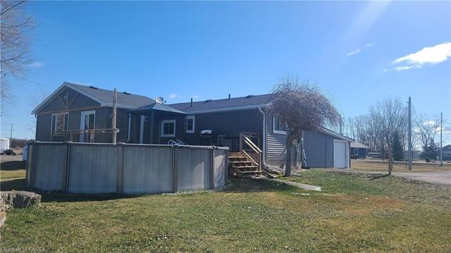 263 Gordon Road, House detached with 2 bedrooms, 1 bathrooms and 4 parking in Tyendinaga Mohawk Territory ON | Image 29