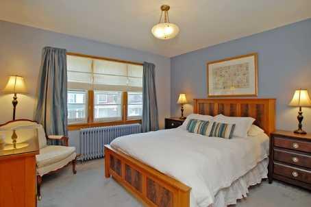8 Trenton Ave, House detached with 3 bedrooms, 2 bathrooms and 1 parking in Toronto ON | Image 5